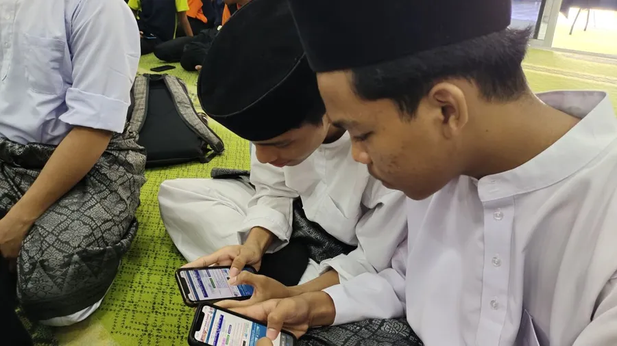 Cara Lapor Scam Langkah Segera: NSRC 997 & Polis