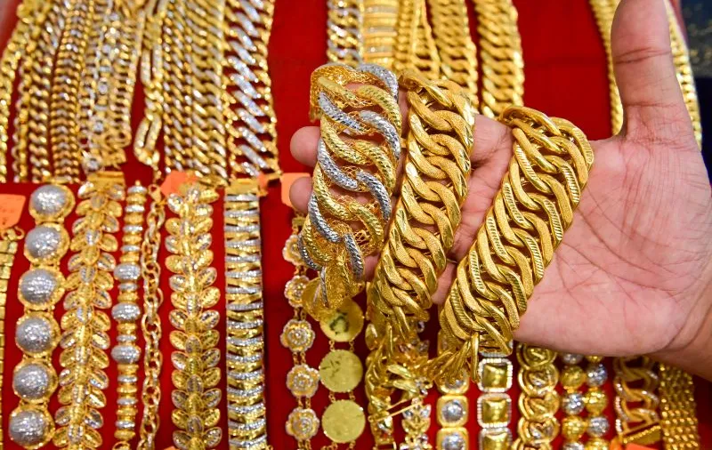 Panduan Ketulenan Emas: Beza 916 999 999.9 Karat