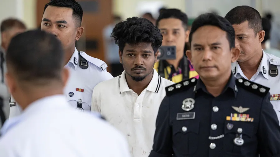 Pemandu At-Fault Langgar Penunggang Apa Kena Buat